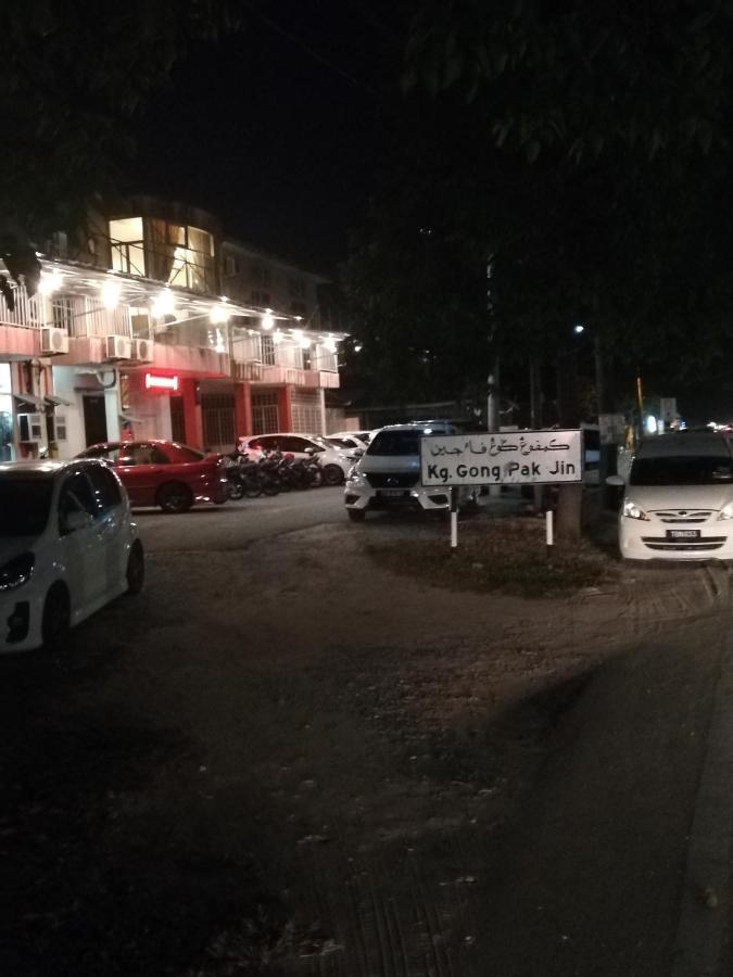 Daisyinn Budget Hotel Kuala Terengganu Kampong Gong Badak Exterior foto